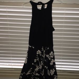 Black Floral Dress with POCKETS!